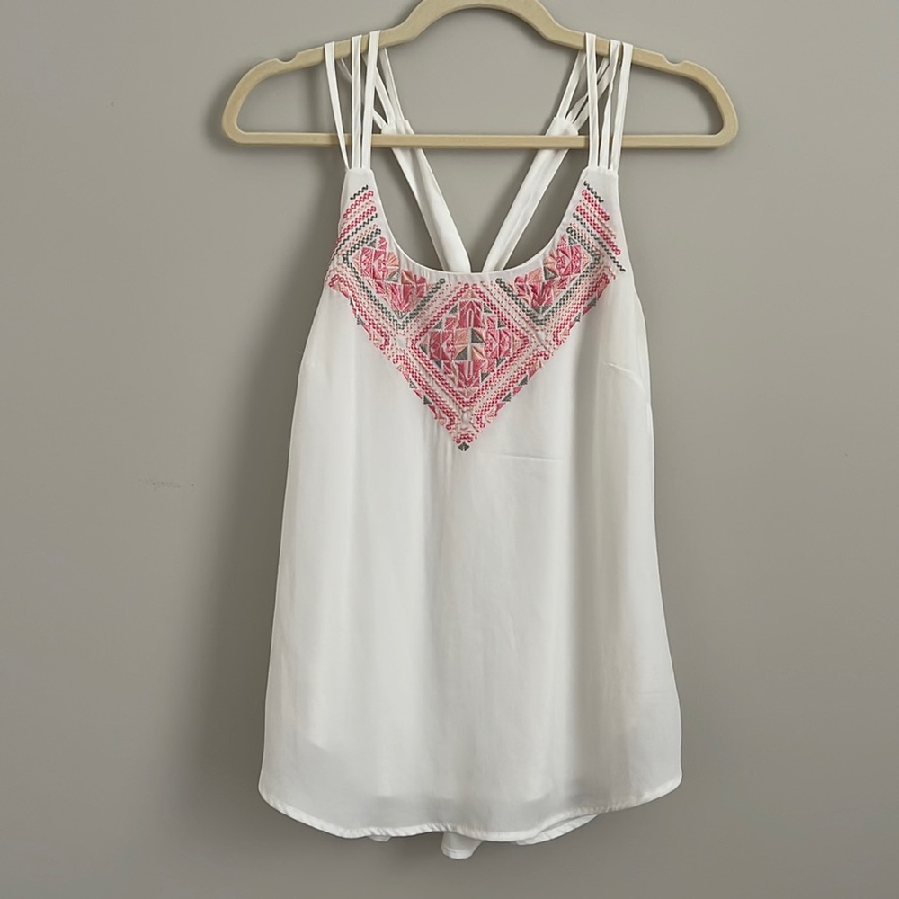 Maurices, white with pink tank top, size small